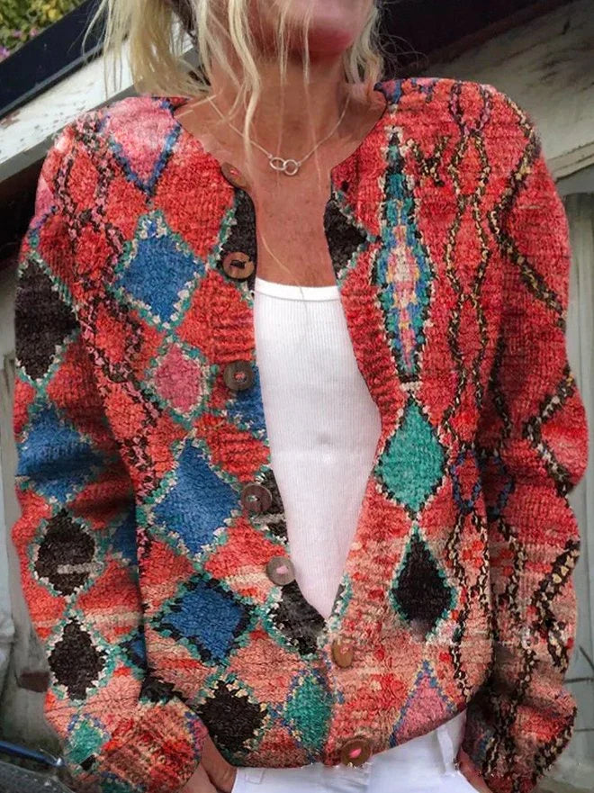 Modischer Damen Cardigan mit elegantem Muster, ideal als bequemes Übergangs-Oberteil.