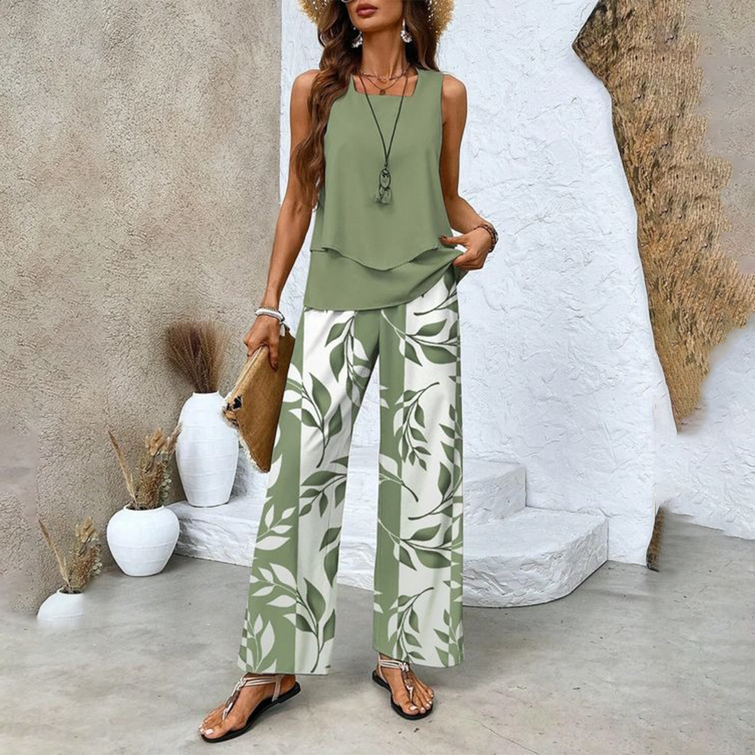 Fließendes Damen Sommer-Set mit elegantem Blattdruck. Grüner Zweiteiler für Casual-Look & Urlaub.
