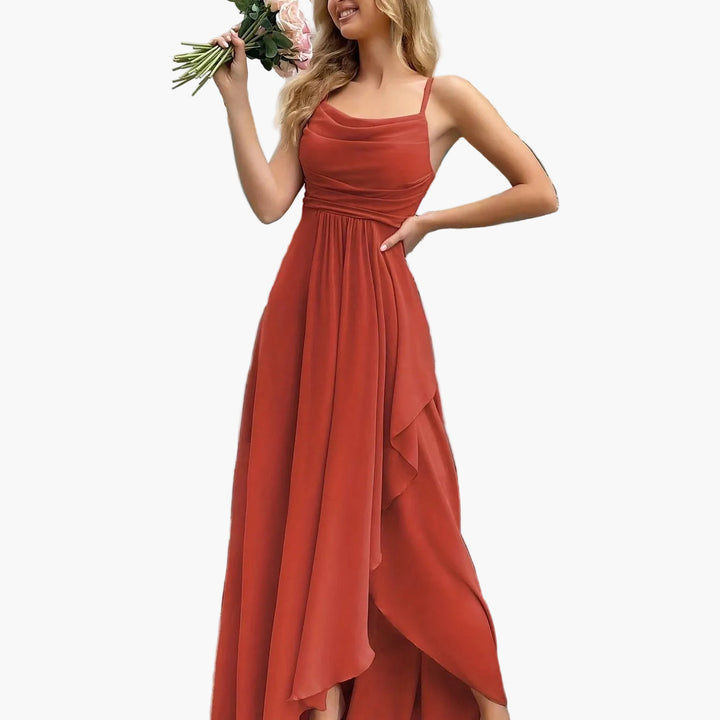 Elegantes Damen-Maxikleid für Abendveranstaltungen, Spaghettiträger, Fit-Flare-Schnitt, festlich.