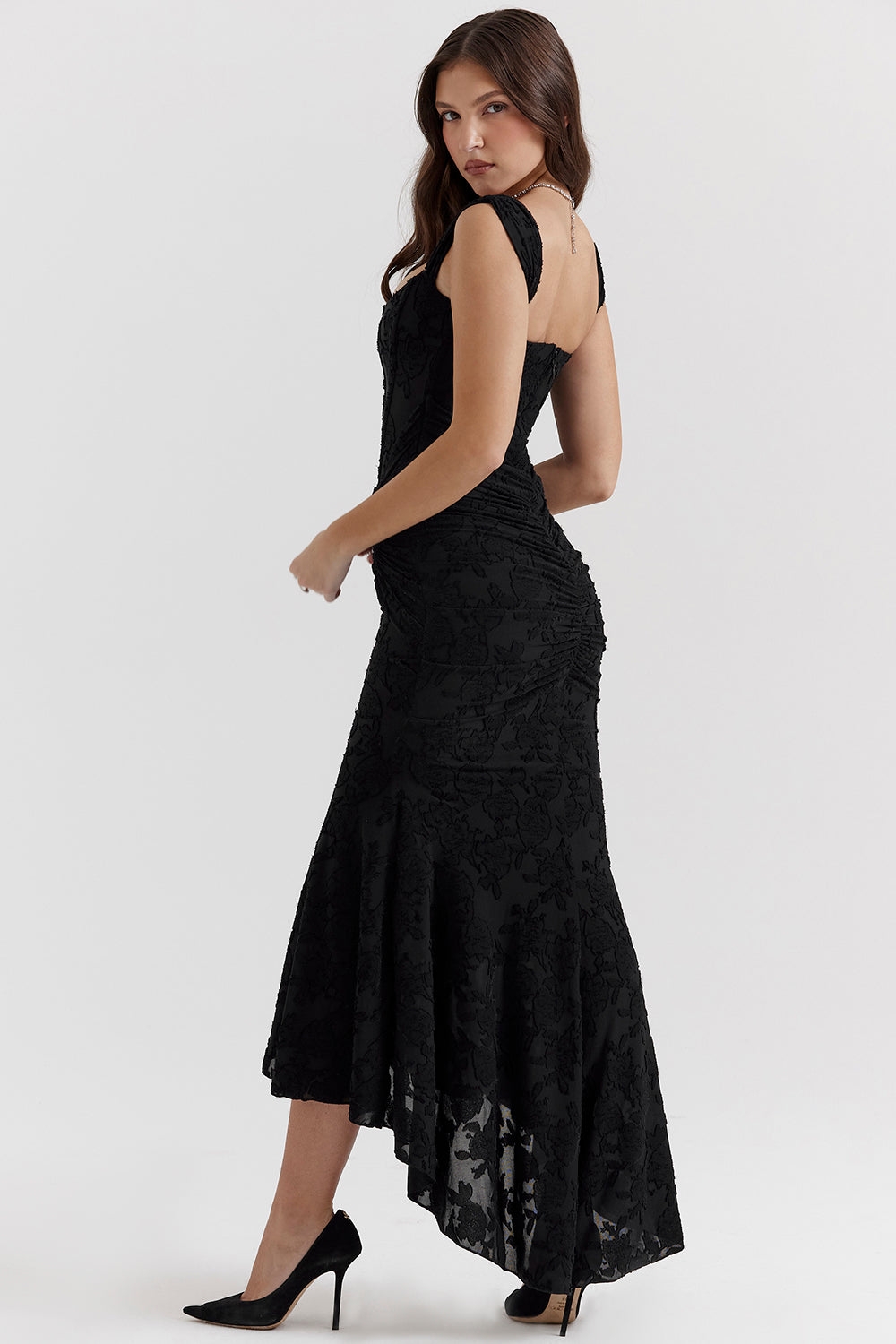 Elegantes Damen Maxikleid, gerafft, perfekt als Fest- oder Hochzeitsgastkleid.