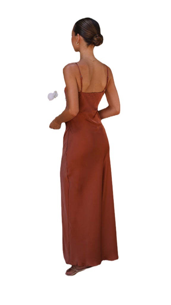 Edles braunes Damen Festkleid Kate-Amsterdam mit modischem Beinschlitz, perfekt für Abendveranstaltungen.