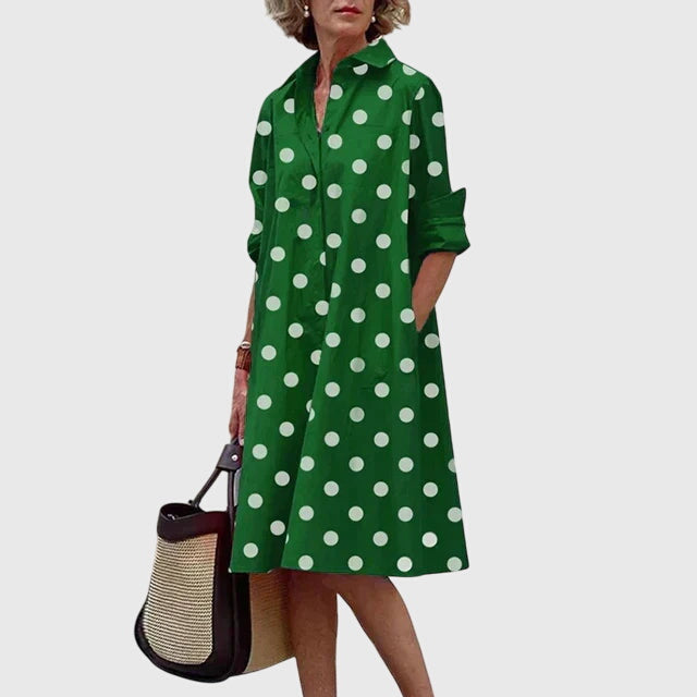 Entspanntes Sommerkleid für Damen, mit seitlichen Taschen. Ideal für Freizeit & stilvollen Komfort.