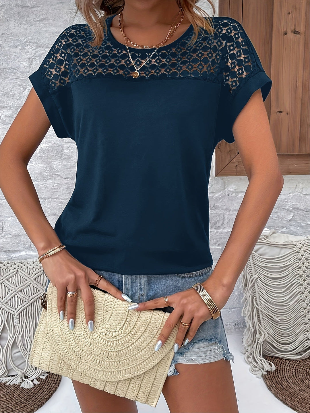 Lässiges Damen Batwing Oberteil mit langen Ärmeln für entspannten Sommer-Chic. Ideal für jeden Tag.