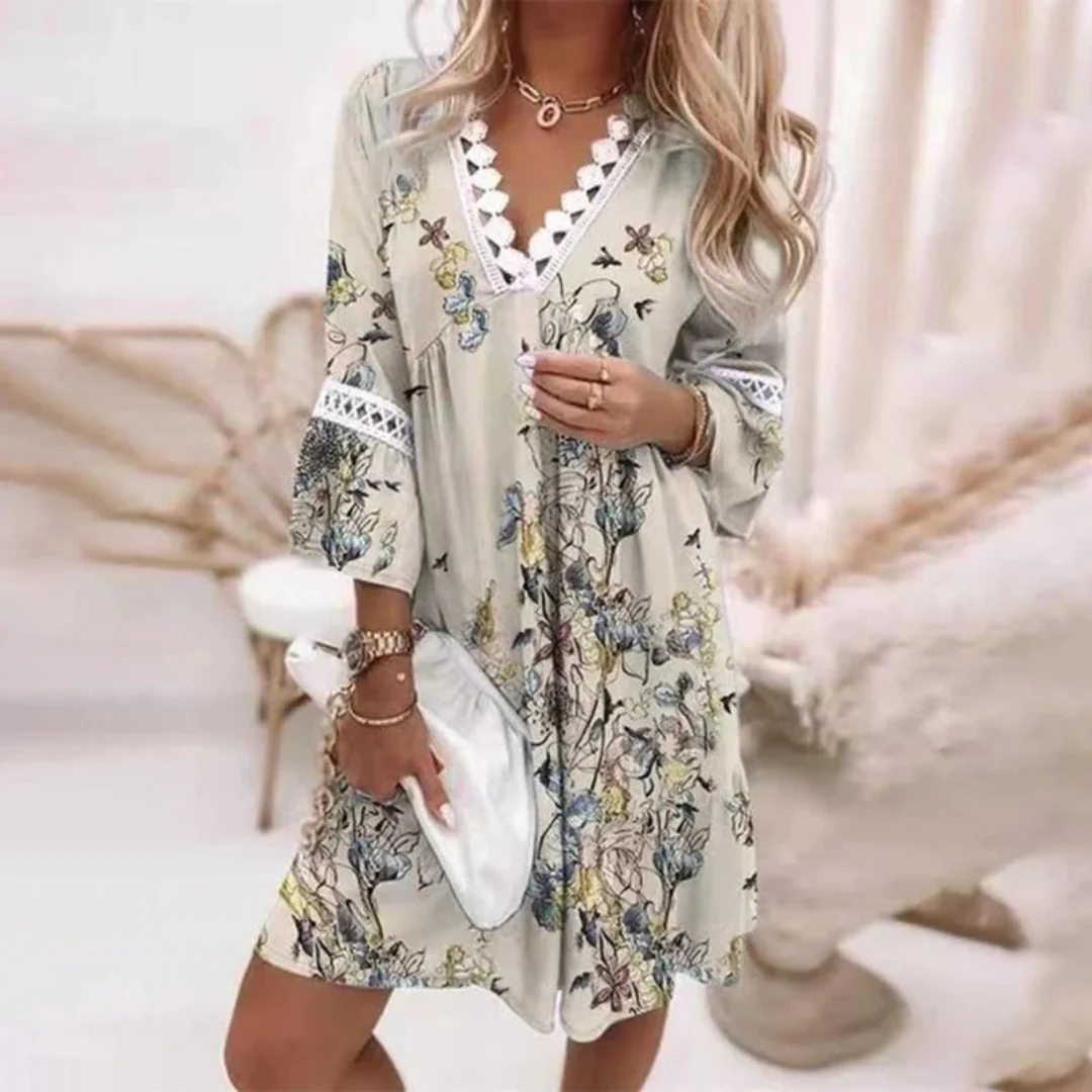Luftiges Damen Freizeitkleid, Midilänge, V-Ausschnitt. Elegantes, bequemes Boho Sommerkleid mit Paisleymuster & Spitze.