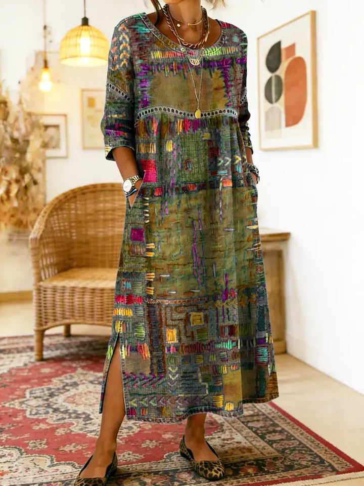 Mustermix Damenkleid: Langarm Ethno-Patchwork Stil, perfekt für Bohemian Looks im Herbst.