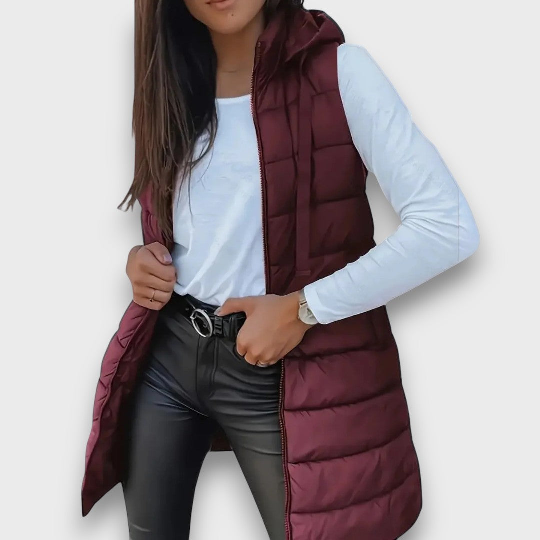 Damen Leichtjacke mit Kapuze für den Herbst, wind- & wasserdicht. Gesteppte Jacke, perfekt als Übergangsjacke.