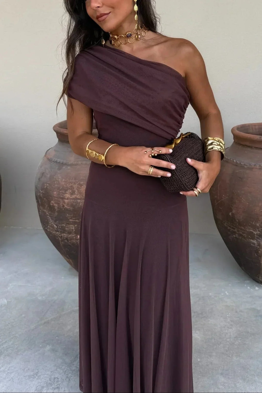 Elegantes One-Shoulder Maxikleid für Damen, ideal für Hochzeitsgäste & Sommerabende.
