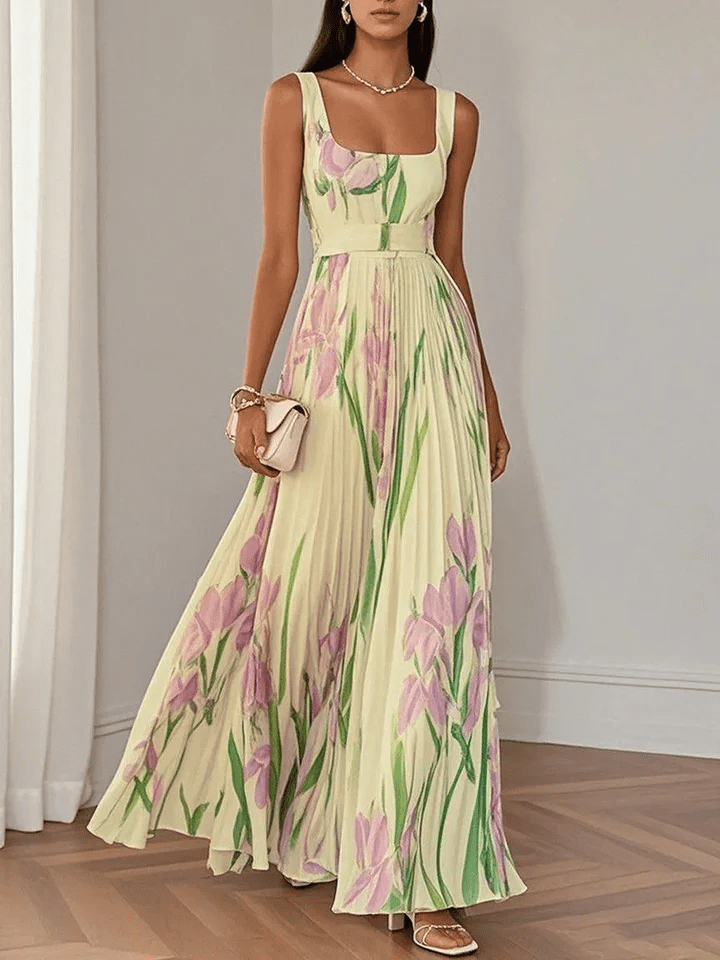 Schulterfreies Damen Maxikleid in A-Linie mit kunstvollem Tulpendruck und elegantem Plissee für besondere Events.