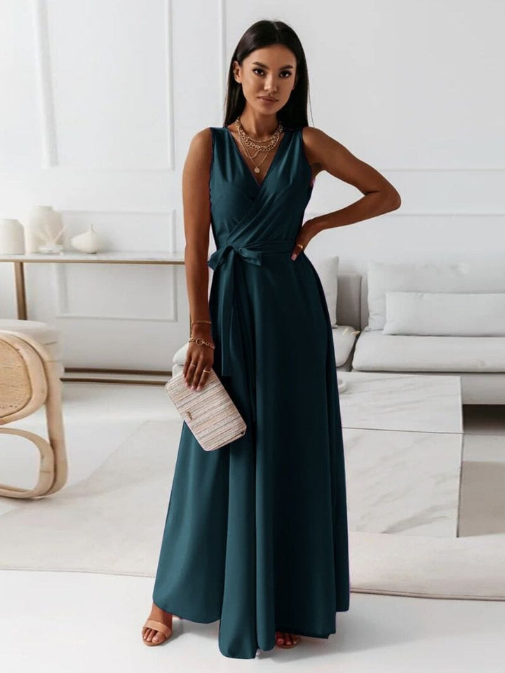 Elegantes Abend Maxikleid für Damen, mit V-Ausschnitt. Perfekt für Partys, Urlaub oder festliche Events.