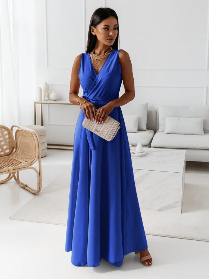 Festliches, langes Damen Maxikleid mit V-Ausschnitt. Elegantes Partykleid, auch als Freizeit- oder Abendkleid geeignet.