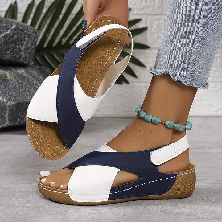 Grüne Damen Sommer Sandalen, orthopädisch und bequem. Unterstützende Schuhe für Fußgesundheit und Komfort.