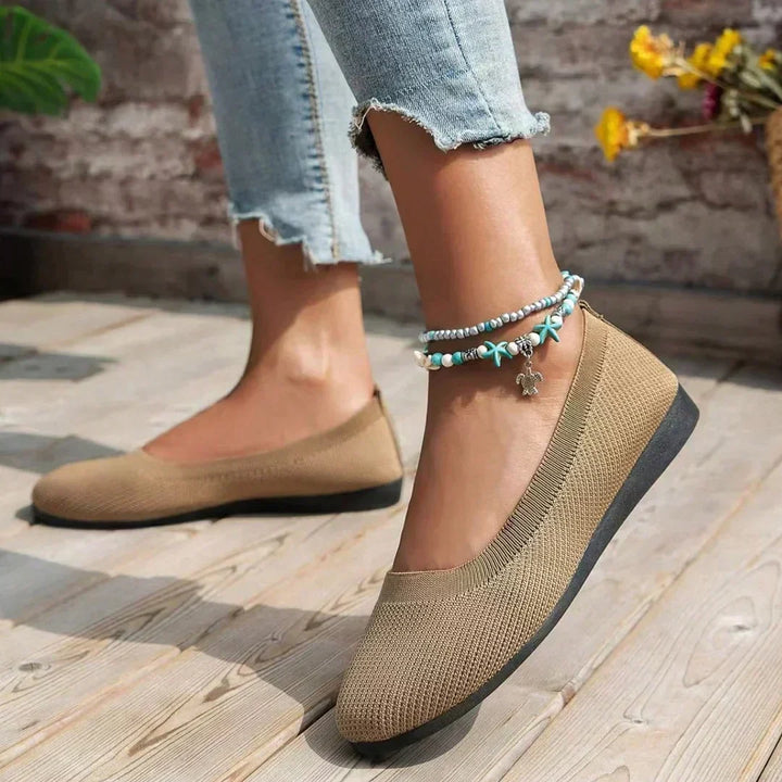 Orthopädische Pantoletten für Damen, leicht und elegant. Die ideale Wahl für Komfort.