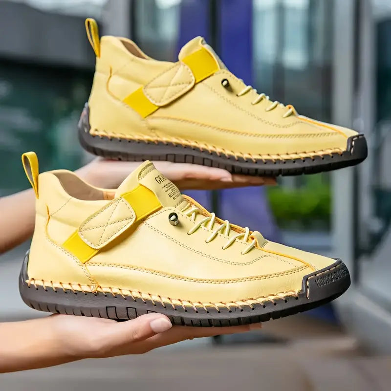 Bequeme Freizeitschuhe für Frauen, orthopädische Unterstützung und weite Passform für den ganzen Tag, Oberansicht.