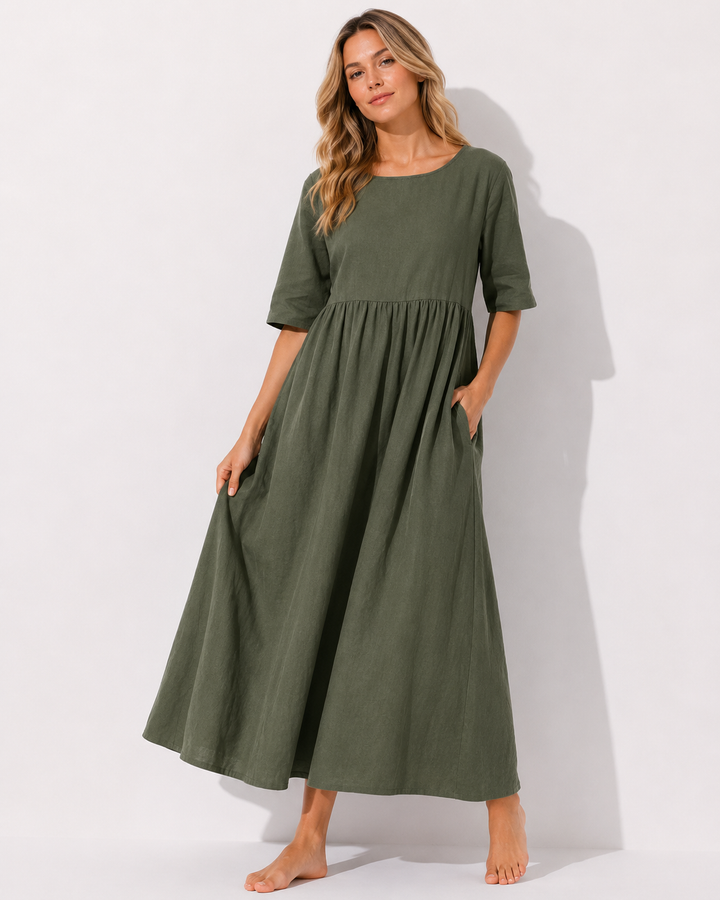 Vielseitiges Freizeitkleid für Damen mit Rundhals und kurzen Ärmeln; sehr bequem.