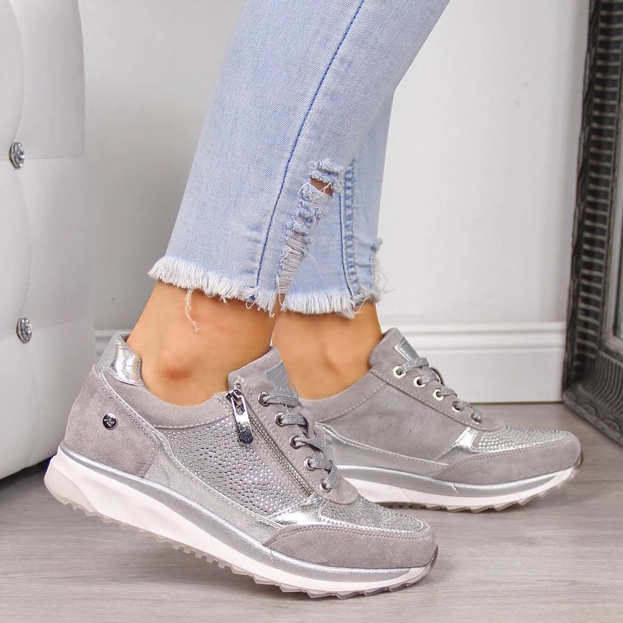Damen Sneaker mit Reißverschluss, leicht & bequem für den Alltag. Ideal als Komfortschuh.