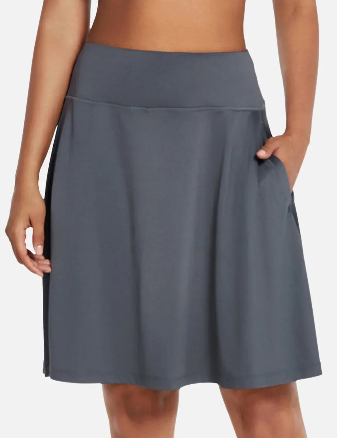 Leichter Damen Freizeit-Skort UPF50+, hoher Bund, Falten & praktische Aufbewahrungstaschen.