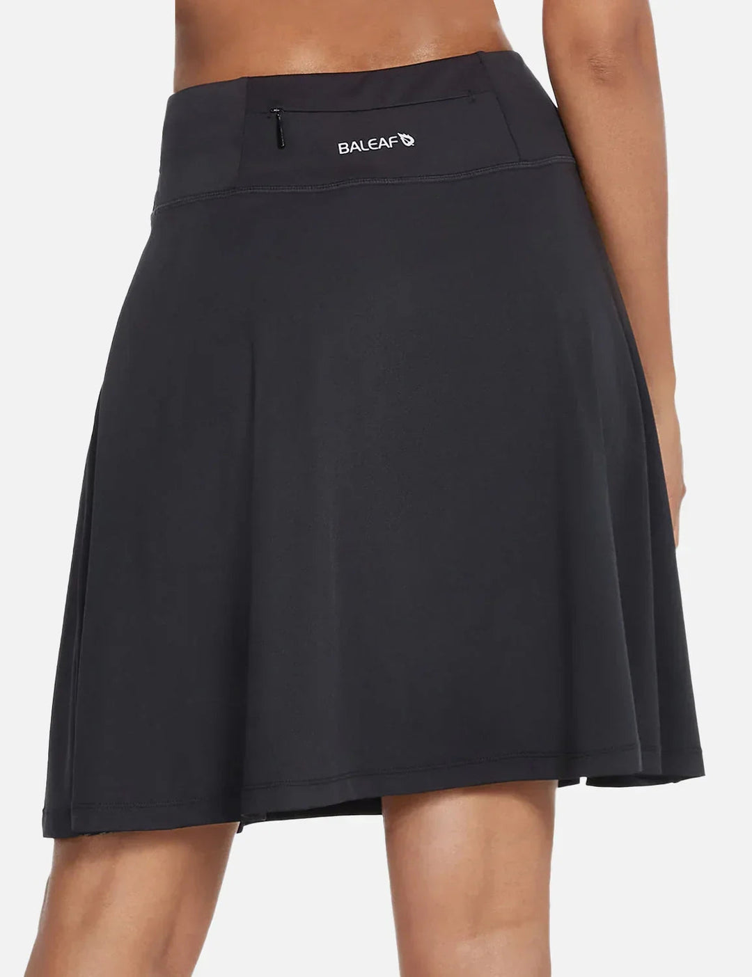Robuster Damen Aktiv-Skort UPF50+, hoher Bund, Falten & viele Taschen für unterwegs.
