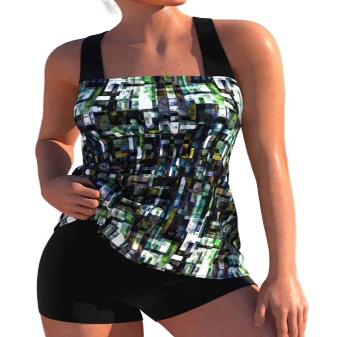 Damen Tankini Set mit Shorts, ideal für Strand & Pool. Sportliche Bademode für bequemen Sommerspaß.