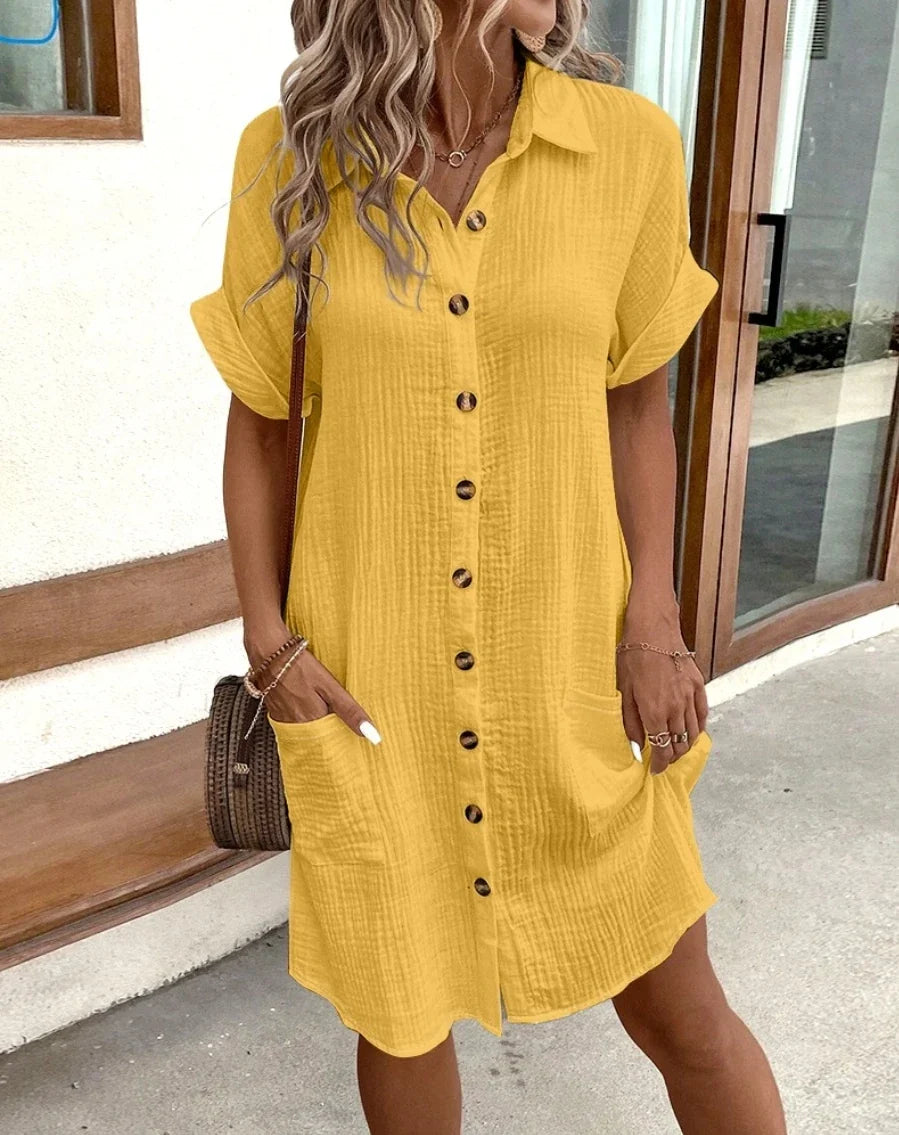 Vielseitiges Damen Sommerkleid. Luftiges V-Ausschnitt Minikleid mit Dreiviertelärmeln für lässige Freizeitlooks.