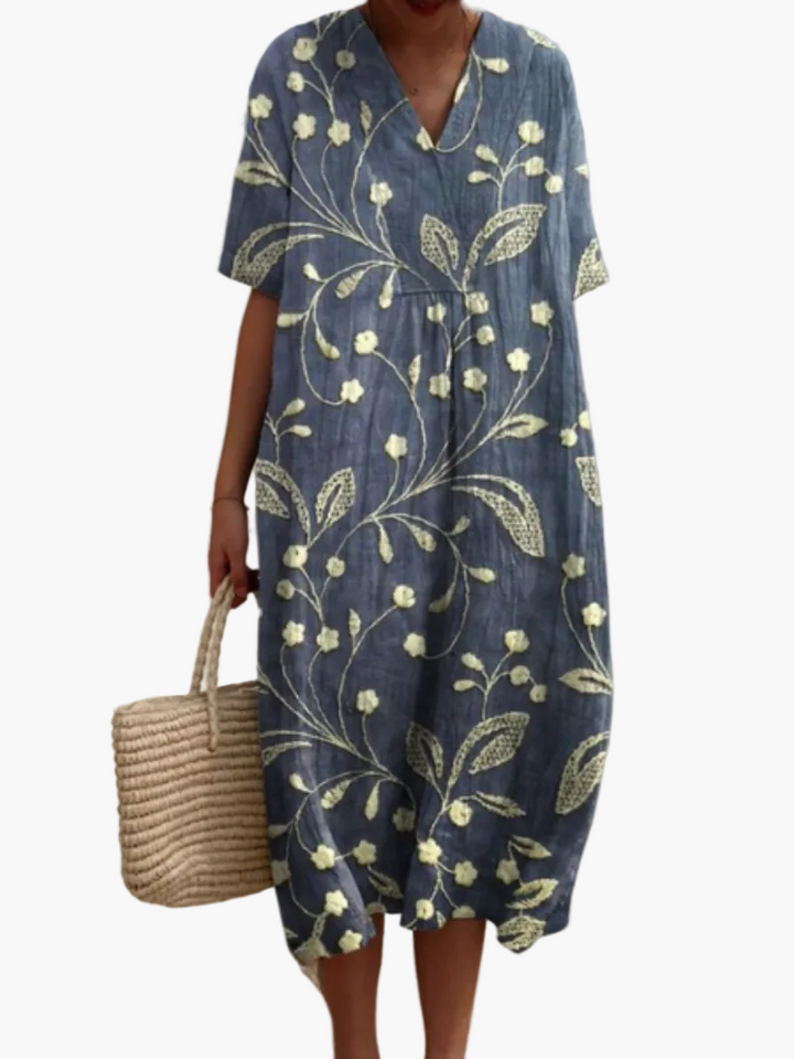 Sommerliches Damenkleid, Blumenprint, luftig-leichter Stoff, Freizeit & Strandlook.