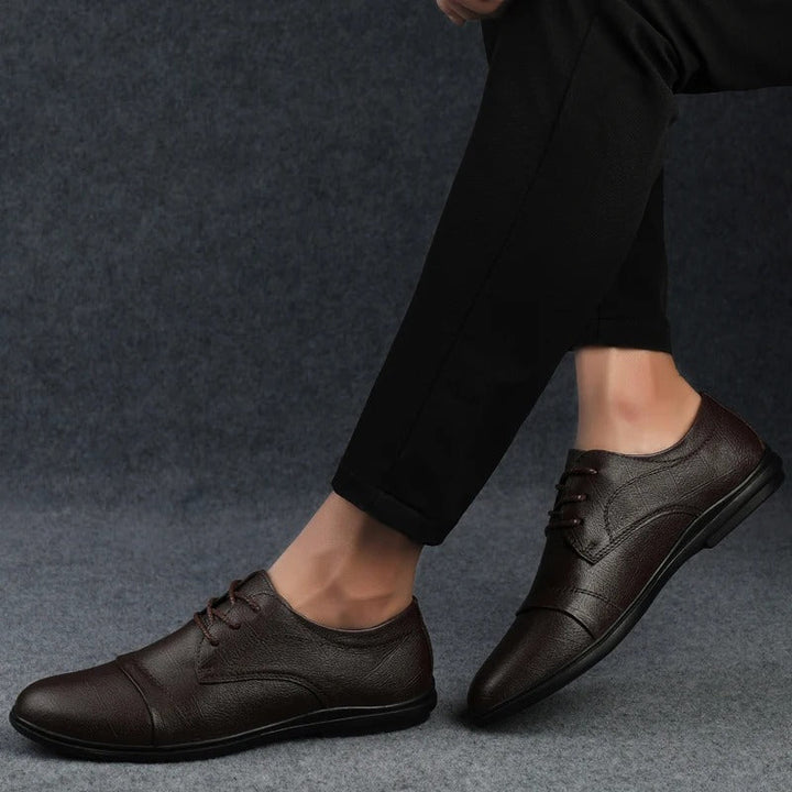 Stilvolle und bequeme Herren Schnürschuhe für Business, Abend und formelle Anlässe.