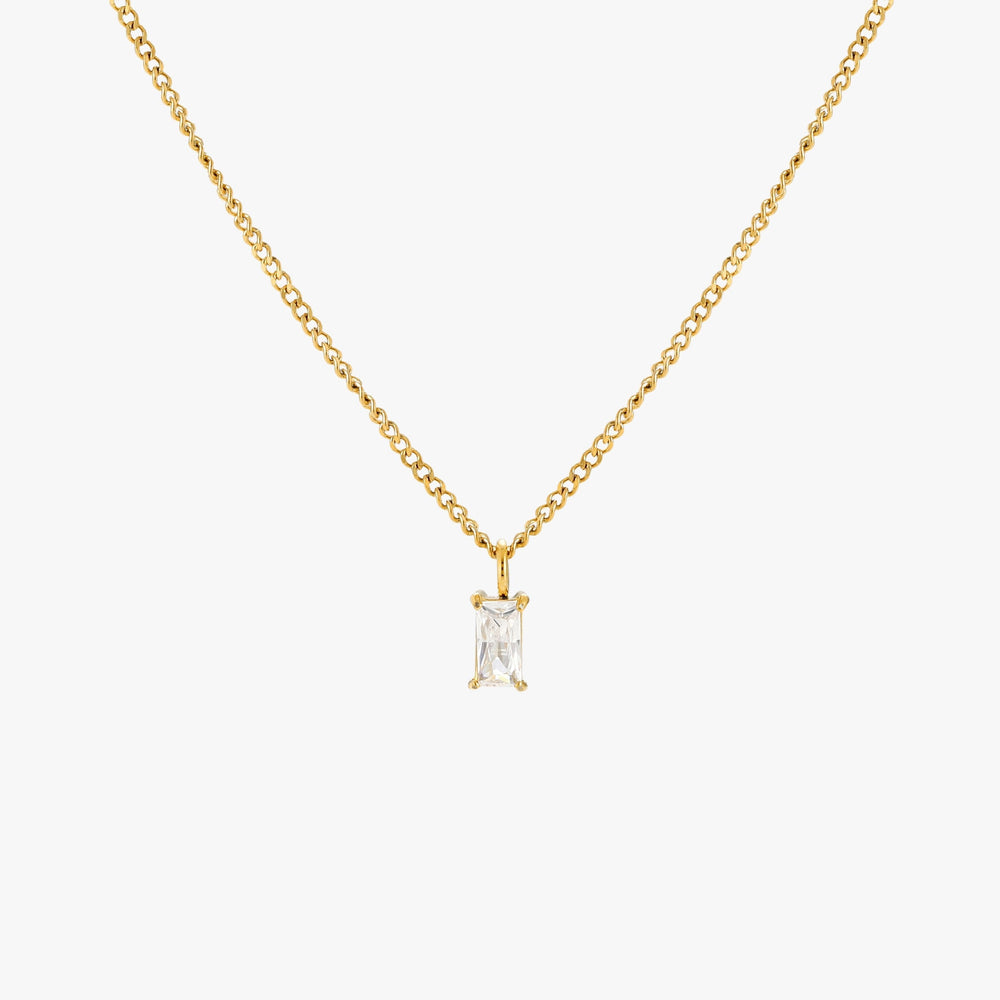 Damen Goldkette mit glitzerndem Kristall-Anhänger. Zeitloser, eleganter Schmuck, wasserfest & hypoallergen.