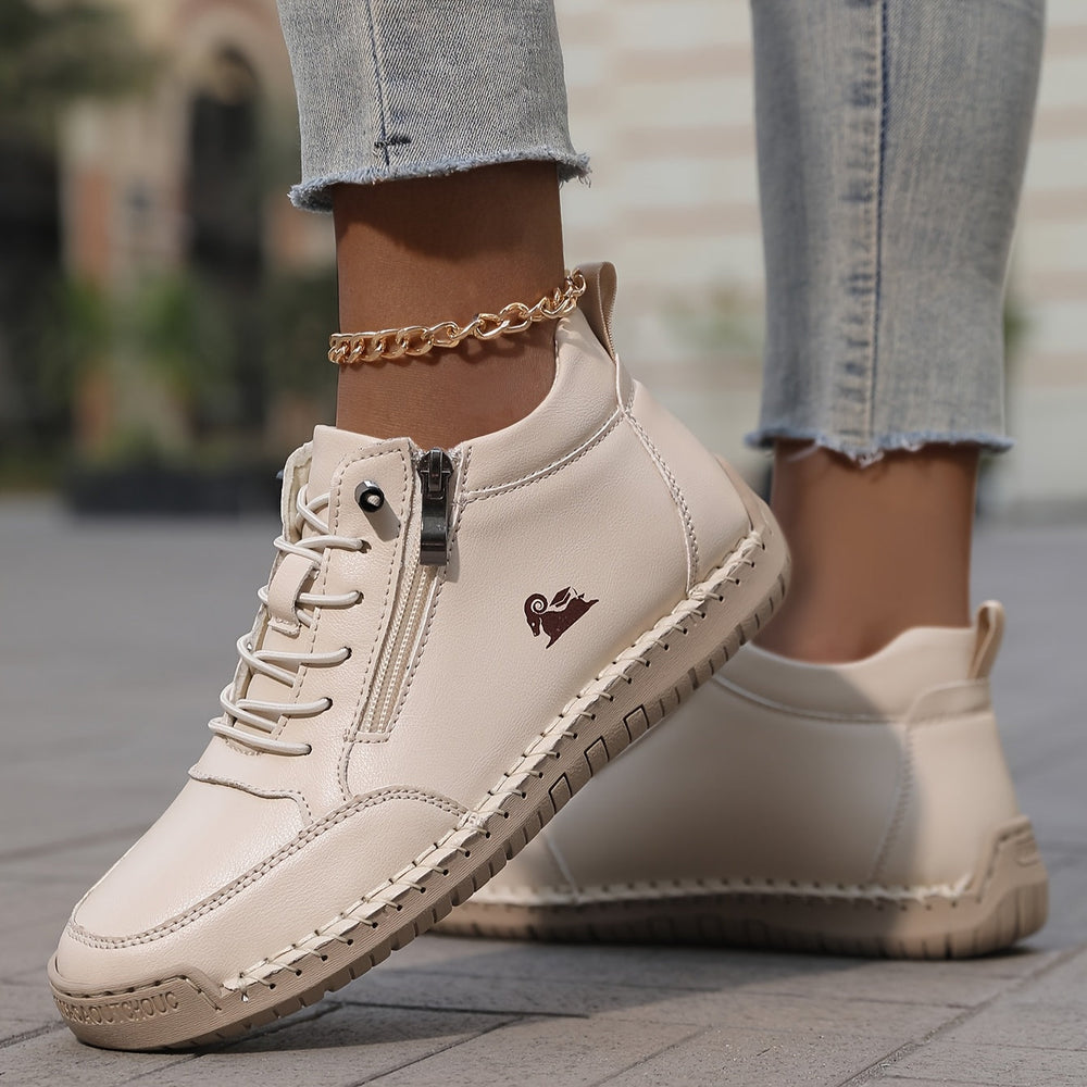 Bequeme Damen Sneaker, atmungsaktiv, breite Passform & Dämpfung für Fußgesundheit den ganzen Tag.