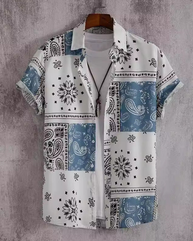 Elegantes Herrenhemd mit lebhaftem Blumenmuster. Perfektes Kurzarmhemd für den Sommer.