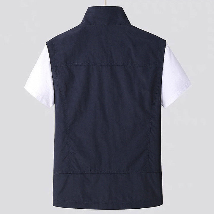 Marineblaue Herren Outdoor Weste, atmungsaktiv, schnelltrocknend. Perfekt zum Wandern & Angeln geeignet.