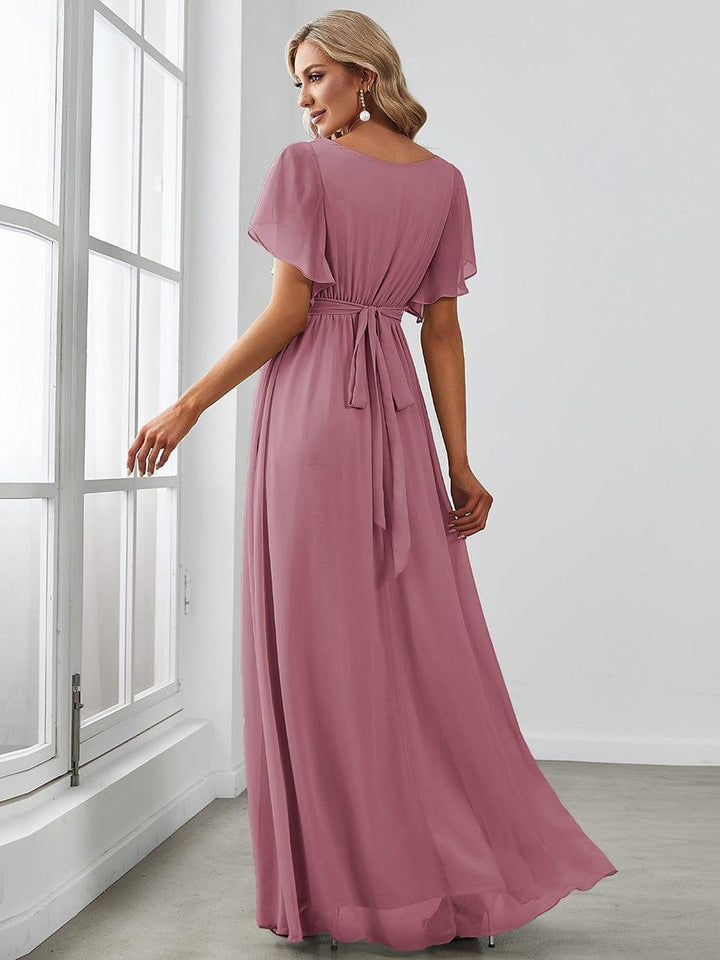 Festliches Maxikleid A-Linie, V-Ausschnitt, lange Form, perfekt für Feiern.
