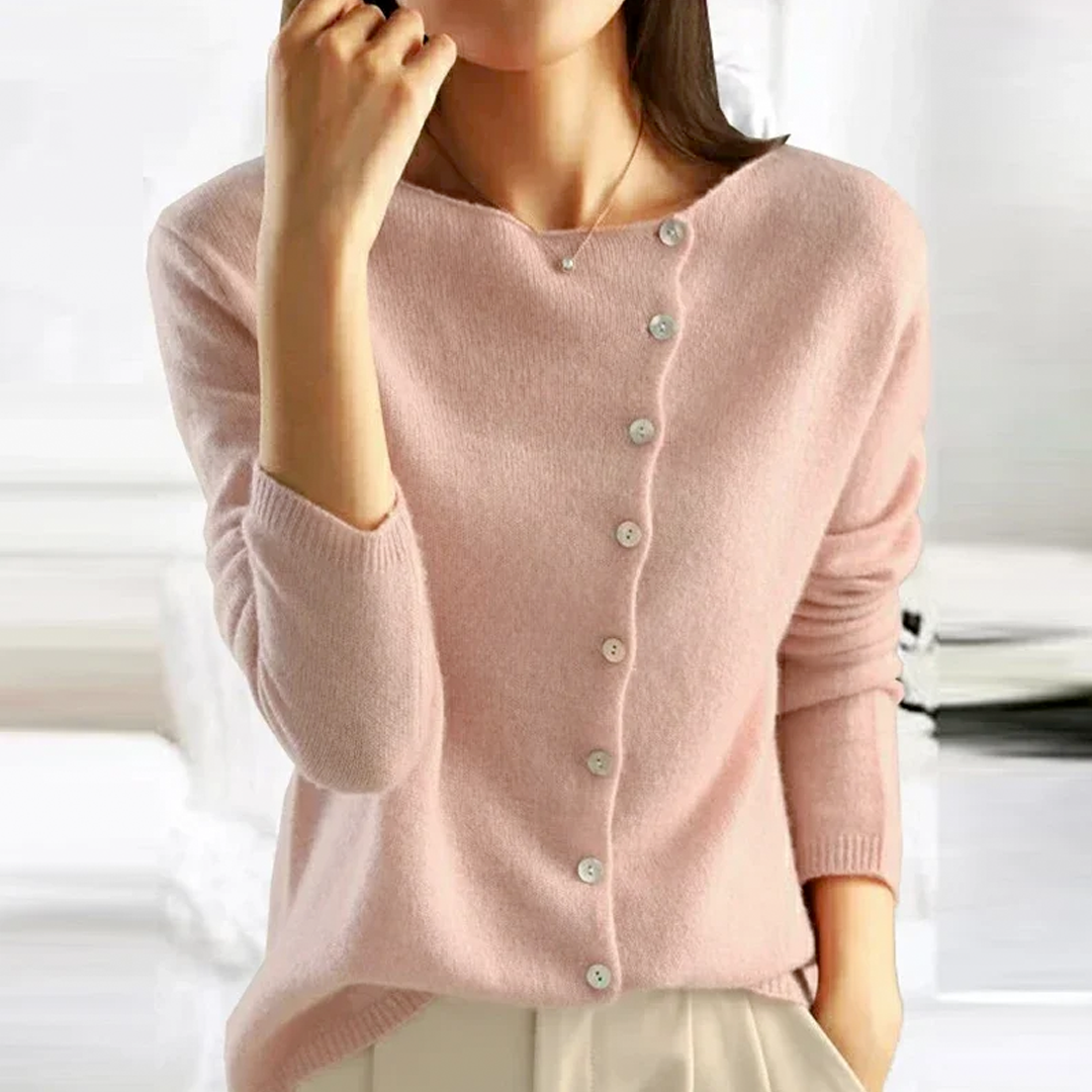 Chice Damen Strickjacke für einen eleganten Look. Moderner Cardigan, perfekt kombinierbar für vielseitige Outfits.