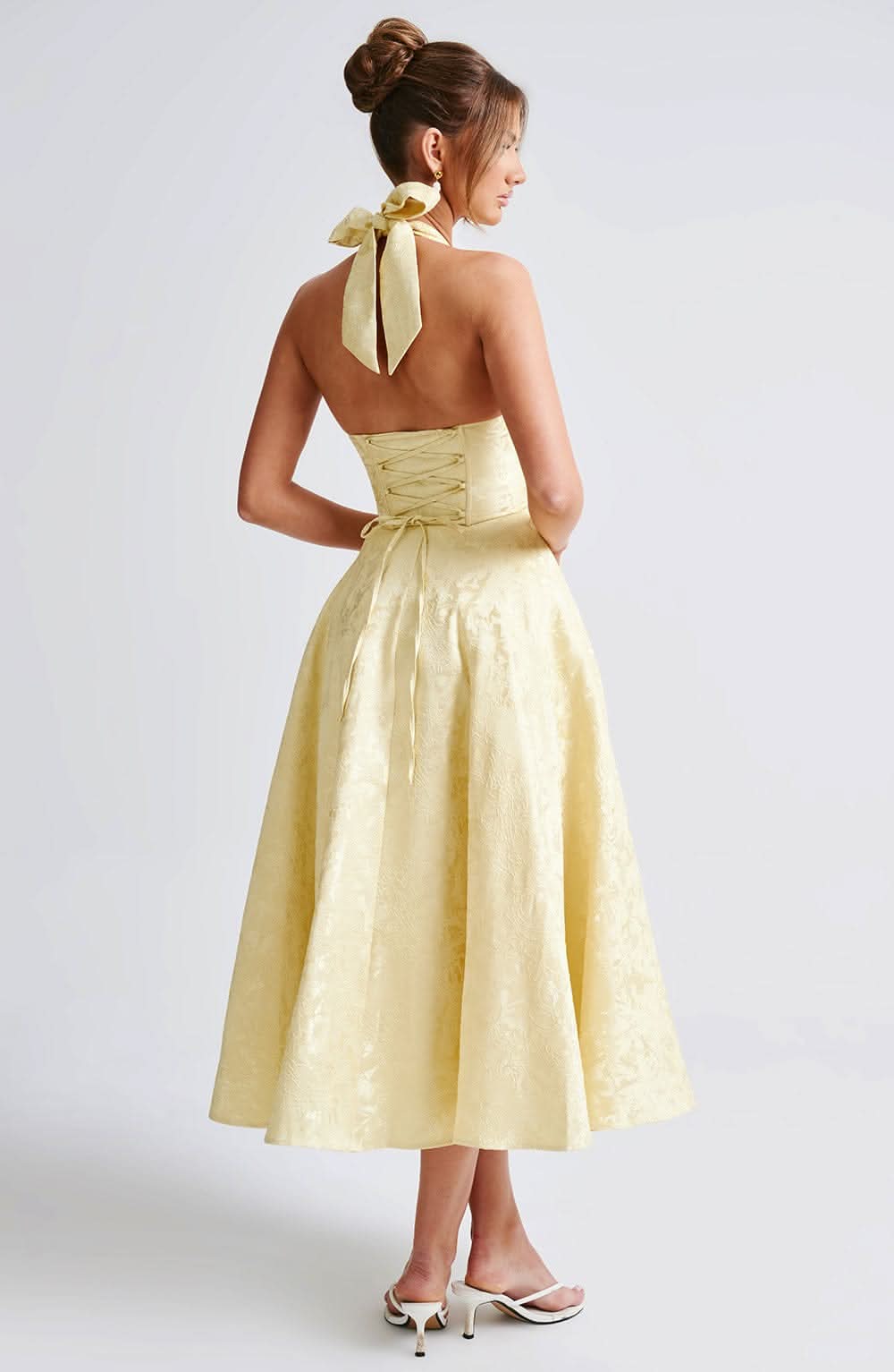 Schwarzes festliches Neckholder A-Linien Midikleid; elegantes Abendkleid für Damen.