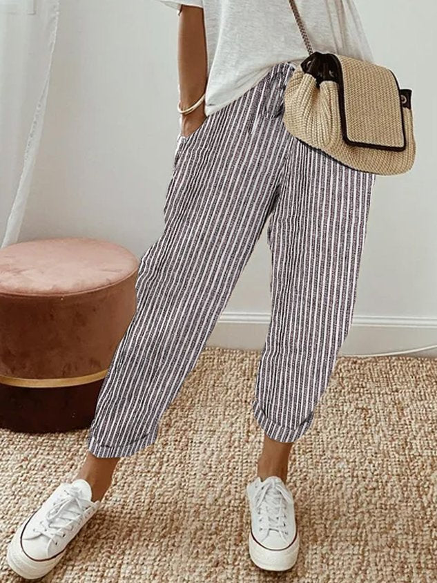 Elegante, weit geschnittene Damen High Waist Hose. Atmungsaktiv und schweißhemmend für maximalen Komfort.