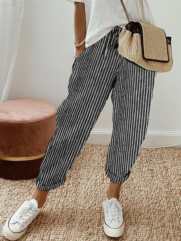 Damen High Waist Hose, elegant & atmungsaktiv. Komfortable Businesshose und Sommerhose für jede Frau.