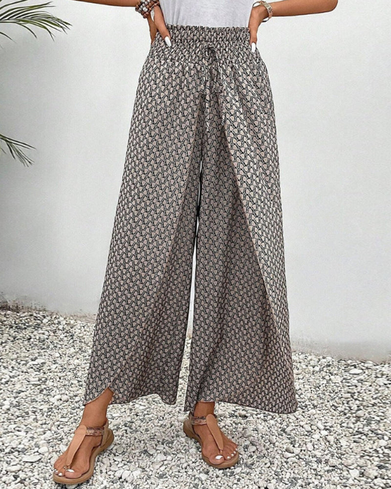 Komfortable rote Damen Hose mit weitem Bein & hohem Bund, ideal für Freizeit & stilvolle Auftritte.