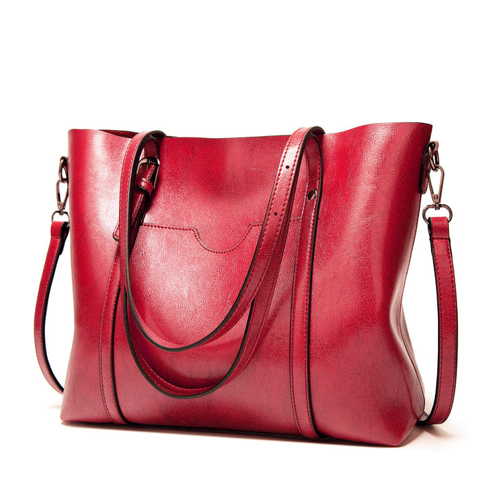 Modische Damenhandtasche im Retro Design, eine praktische Umhängetasche mit Vintage Akzenten.
