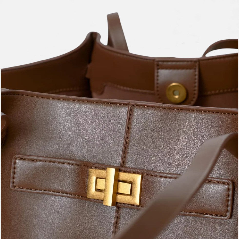 Stilvolle Damen Schultertasche im Shopper-Design, elegantes Accessoire aus Kunstleder für jeden Anlass.