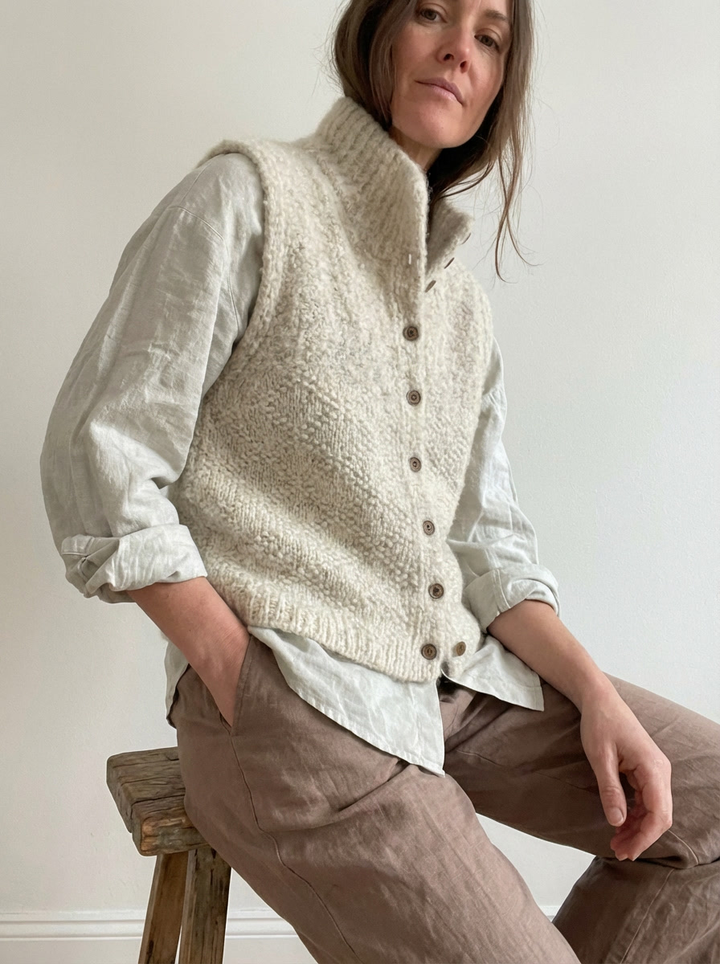 Komfortable Damen Strickjacke, ideal für elegante Lagenlooks und vielseitige Outfits, weicher Strick Cardigan.