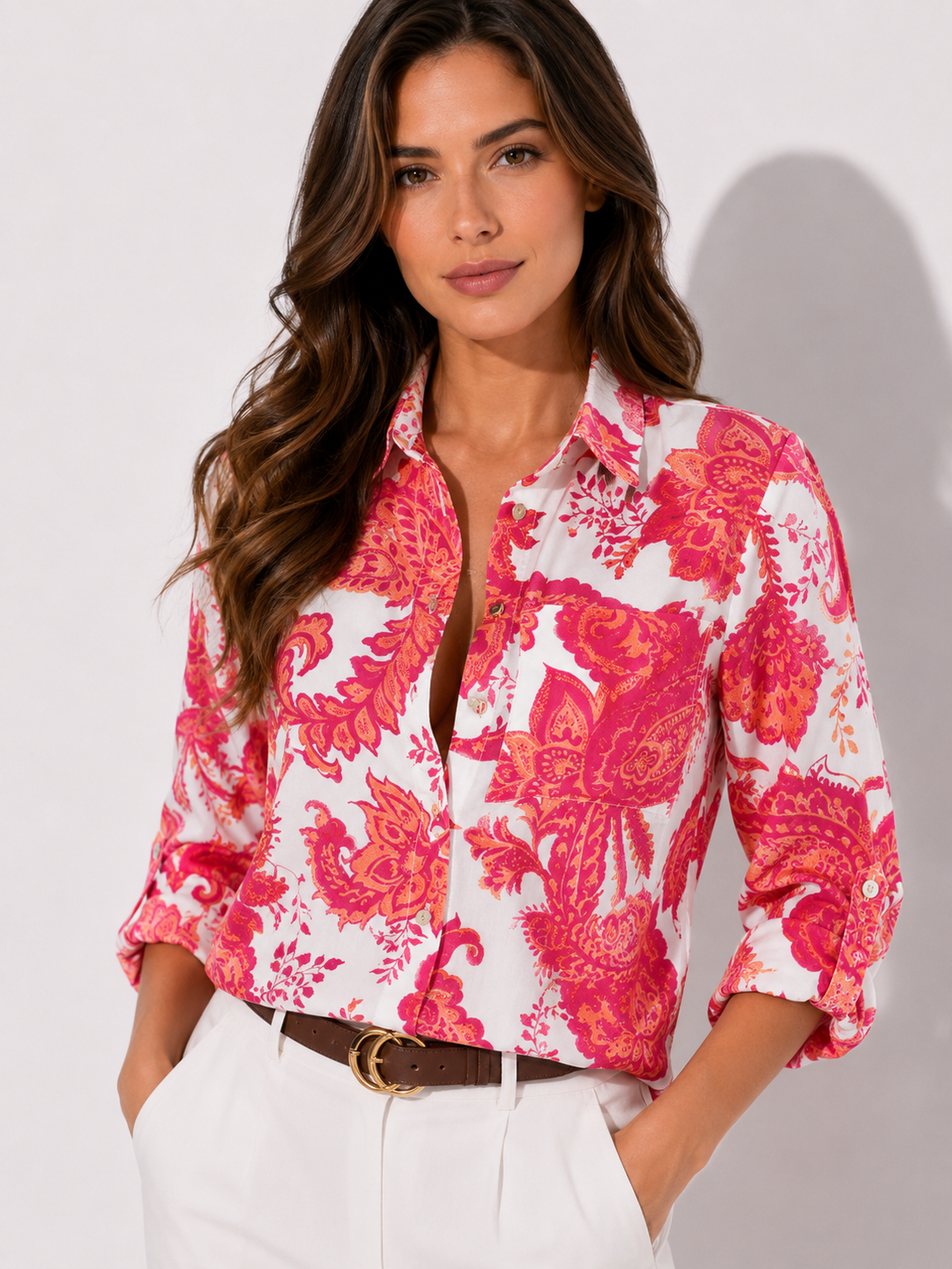 Elegante klassische Damenbluse, bequem & chic, ideal für stilvolle Auftritte.