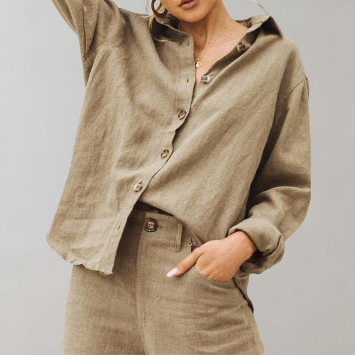 Vielseitige Damen Langarmbluse für Sommeroutfits, locker geschnitten & geknöpft. Elegant für Büro, bequem für Freizeit.
