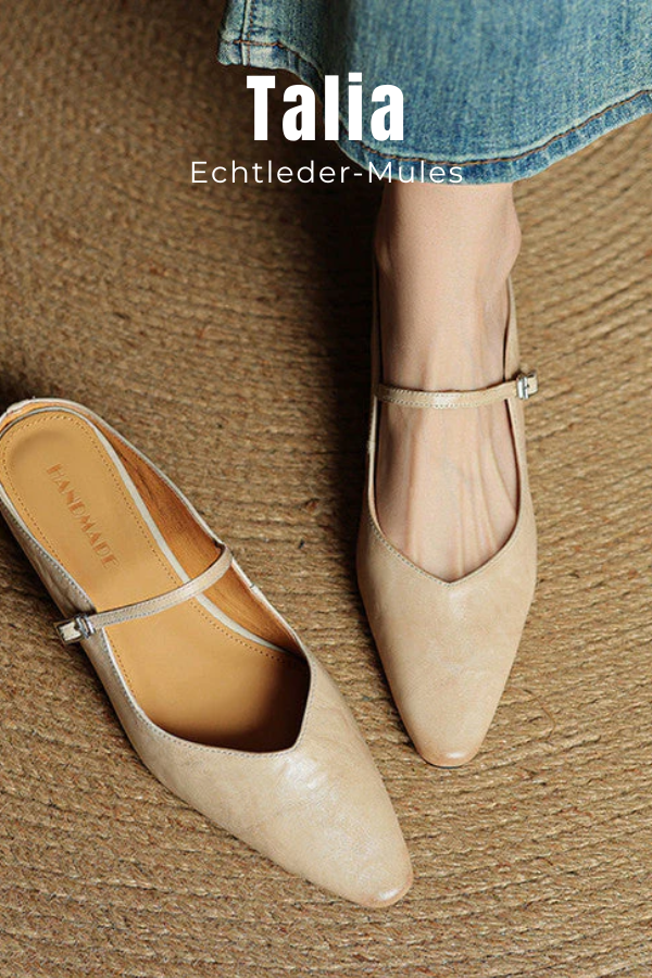 Flache spitze Damen Pantoletten, bequem & modisch. Mit Mary Jane Riemen, perfekt als Sommerschuhe.