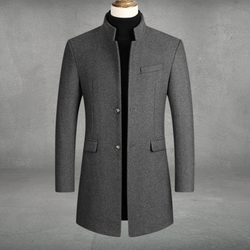 Eleganter Herren Business-Mantel, perfekt für den stilvollen Auftritt im Büro und bei Meetings. Klassische Herrenmode.