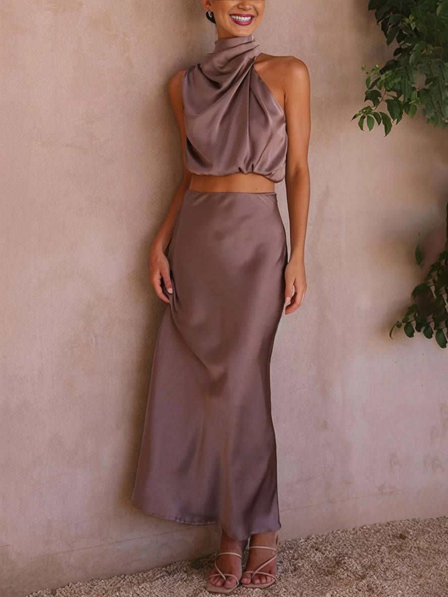 Zweiteiliges festliches Damen Outfit: elegantes Oberteil & fließender Maxi Rock für Hochzeiten.