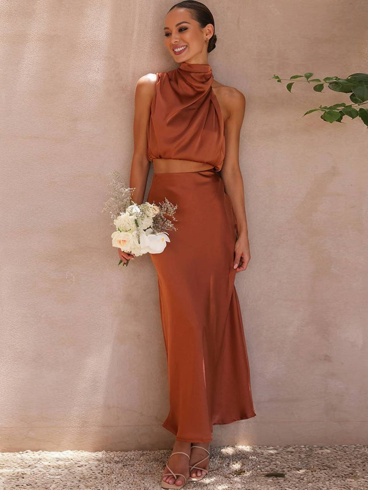 Sanfter, atmungsaktiver Stoff des eleganten Damen Maxi Zweiteilers, ideal für Feste.