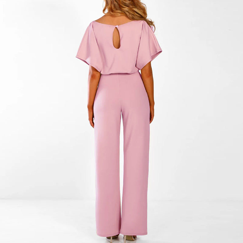 Feminin taillierter Damen Jumpsuit mit weitem Bein & Kurzarm. Ideal für elegante Sommerabende & Frühlingstage.