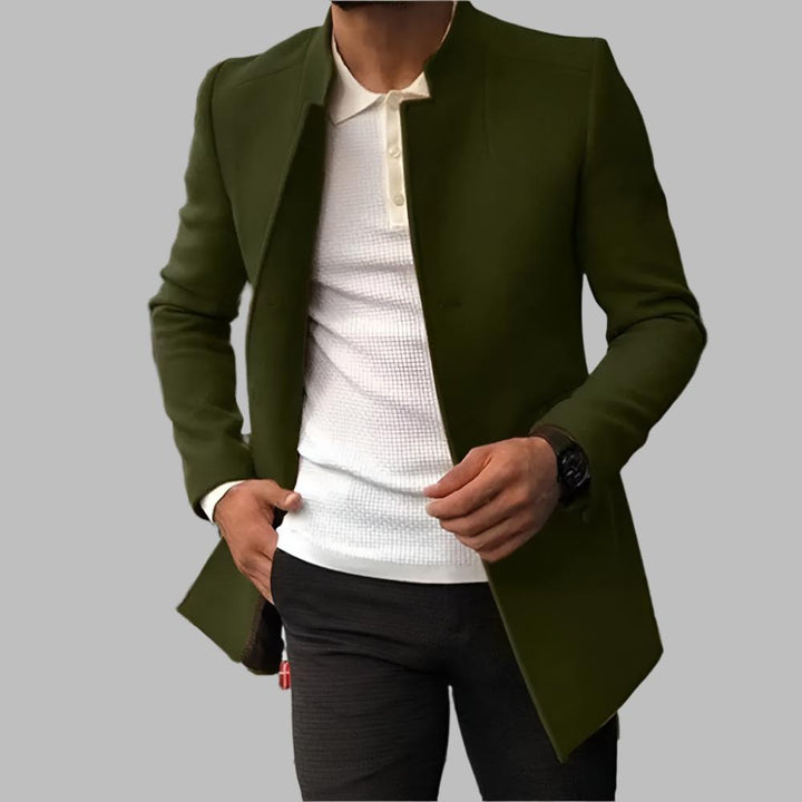 Eleganter Herren Mantel in schlanker Passform, perfekt für Business & stilvolle Freizeitoutfits.