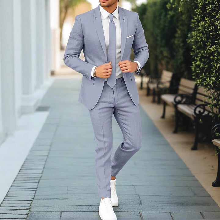 Eleganter Herrenanzug für Frühling & Sommer. Leichter, bequemer Zweiteiler, ideal für warme Tage.