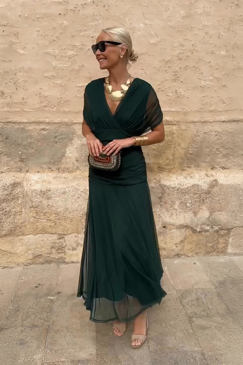 Elegantes Damen Abendkleid, fließendes Maxi-Design mit V-Ausschnitt, perfekt für besondere Anlässe.