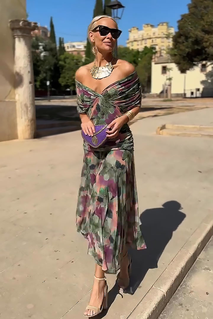Schickes langes Abendkleid für Damen, fließendes Design, ideal für Frühlings- und Herbstfeiern.