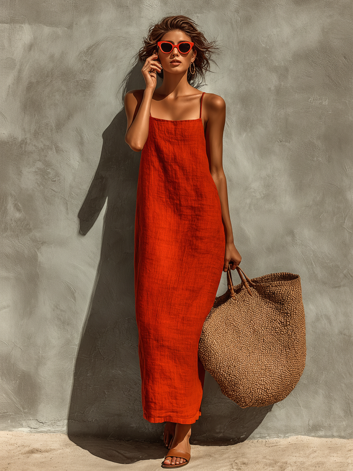 Leichtes, luftiges Damen Sommerkleid, ein bequemes Spaghettiträger Maxikleid für heiße Tage.